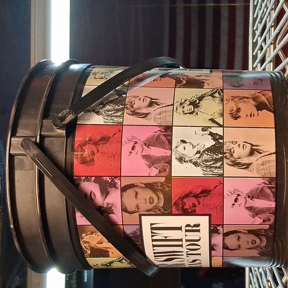 Taylor Swift The Eras Tour Black Multicolored Popcorn Snack Buckets. - Picture 3 of 5